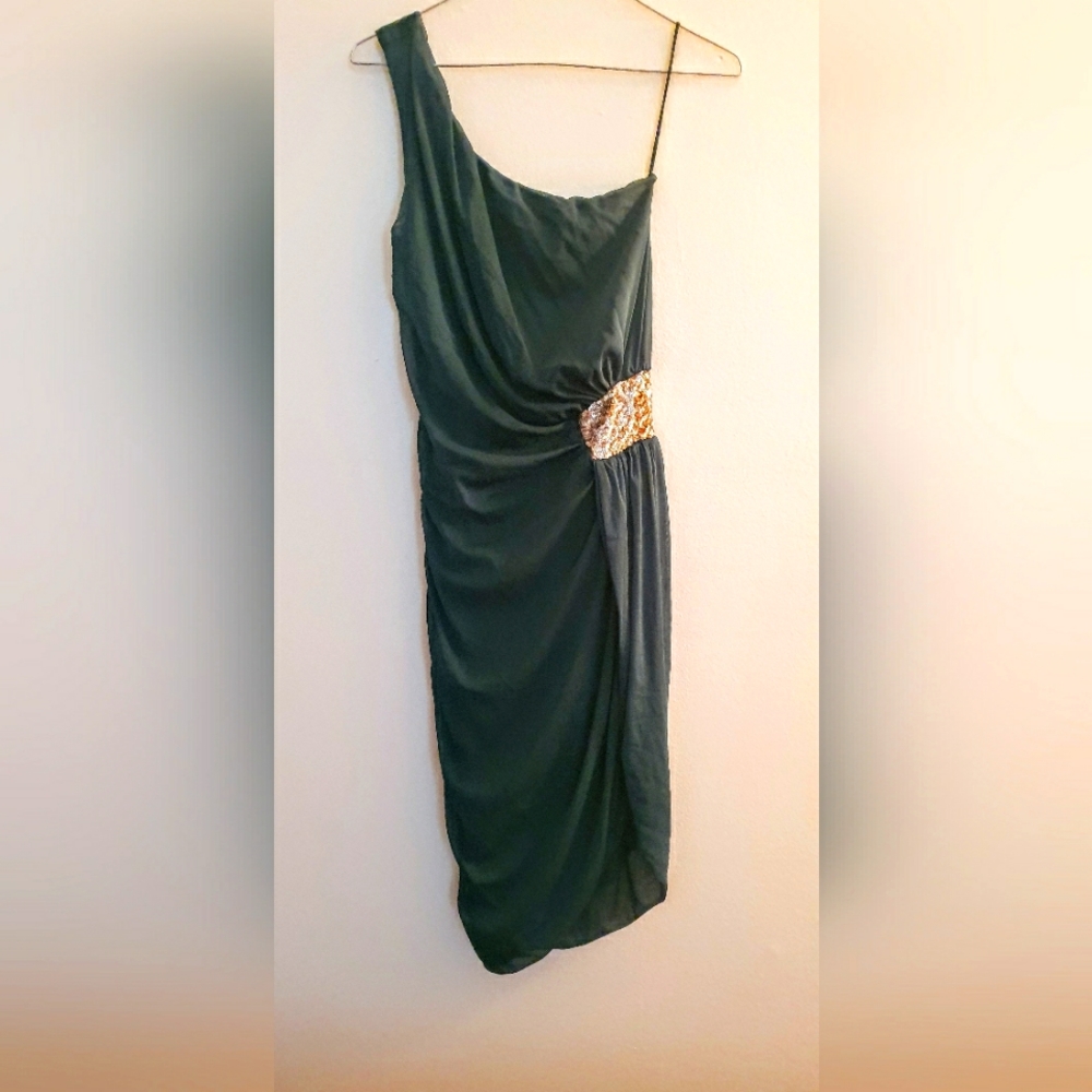 Green Ruched One-Shoulder Bodycon Dress